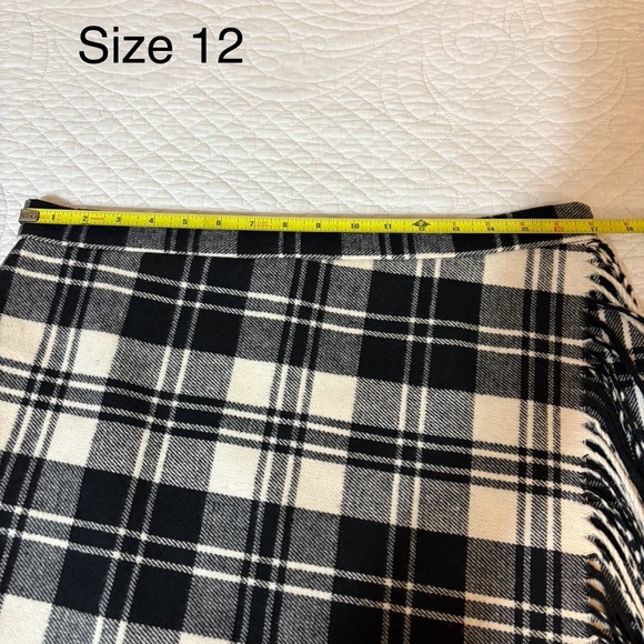NWT - Antonio Melani Plaid Black and Cream Women's Mini Skirt - Picture 15 of 16